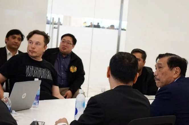 Foto Bareng Luhut cs, Gaya Santuy Elon Musk Jadi Sorotan!