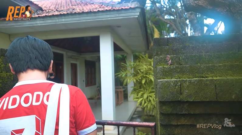 10 Potret Rumah Indra Lesmana, Mantan Suami Sophia Latjuba, Ternyata Amat Sederhana!