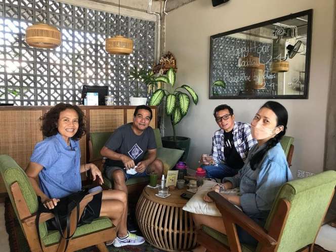 10 Potret Rumah Indra Lesmana, Mantan Suami Sophia Latjuba, Ternyata Amat Sederhana!