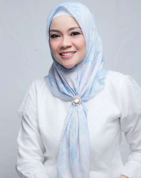 7 Potret Jebolan AFI Pakai Hijab, Penampilan Mawar Bikin Pangling!