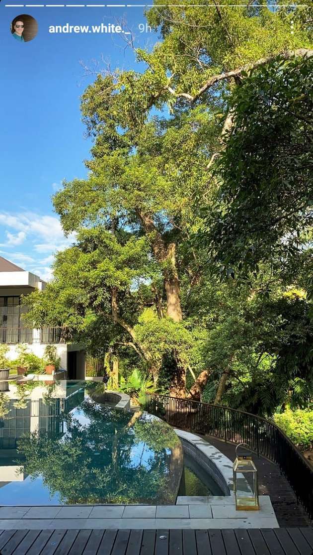 10 Potret Rumah Nana Mirdad dan Andrew White di Bali, Ada di Tepi Sungai, Mewah Banget