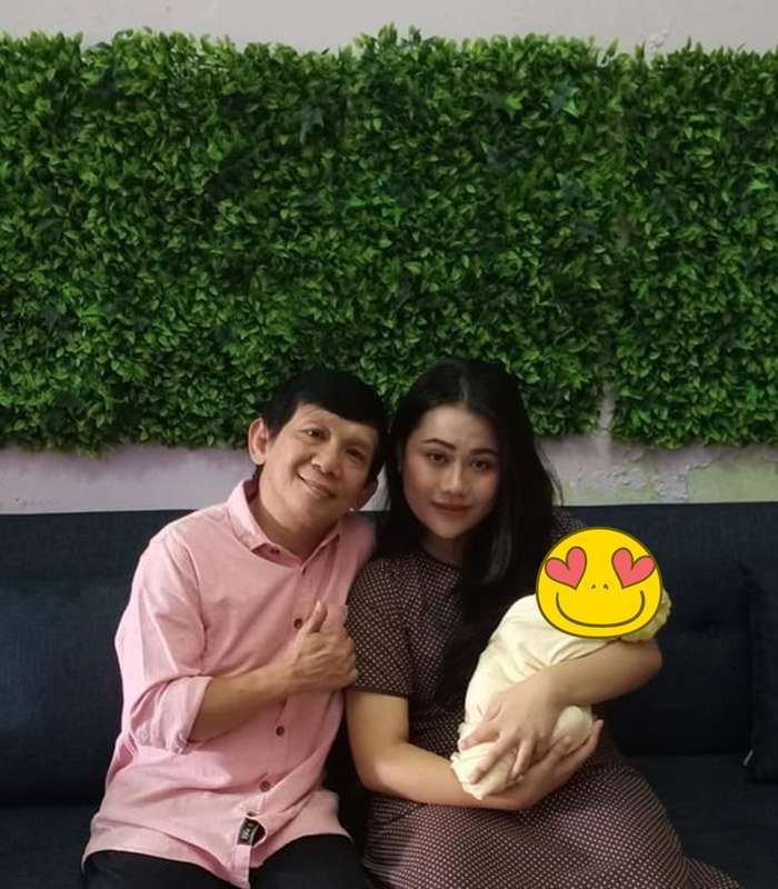 Masih Ingat Komedian Ginanjar yang Punya Istri Lebih Muda 32 Tahun? Dulu Diisukan Cerai Ternyata Begini Kabarnya!