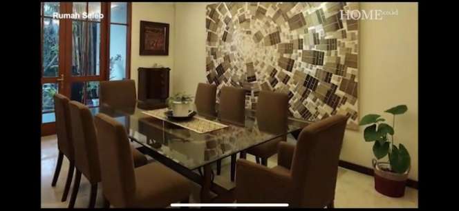10 Potret Rumah Mewah Chicha Koeswoyo, Mantan Penyanyi Cilik ‘Pok Ame-Ame’