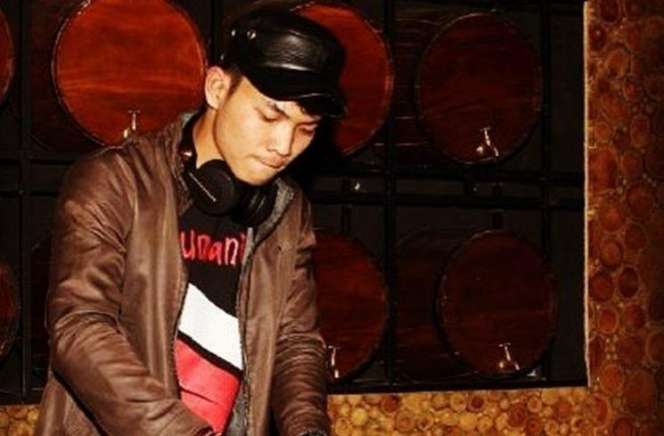 Potret Lawas Tri Suaka Sebelum Tenar, Gaya Rambutnya ala Andika Kangen Band!