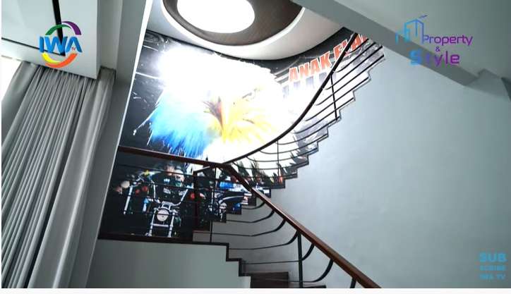 7 Potret Rumah Bos Harley Davidson Suherli, Isi Galerinya Bikin Melongo!