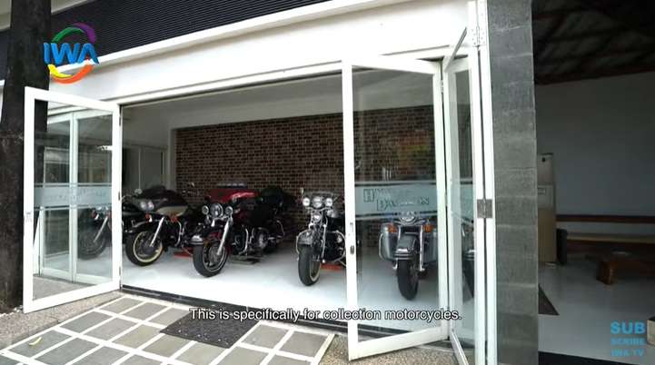 7 Potret Rumah Bos Harley Davidson Suherli, Isi Galerinya Bikin Melongo!
