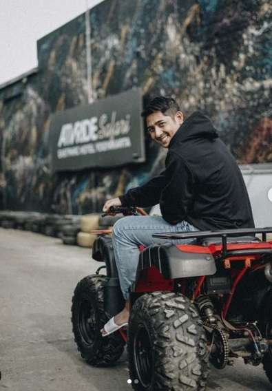Inilah Deretan Sumber ‘Pabrik Duit’ Arya Saloka