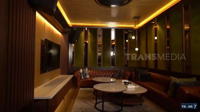10 Potret Rumah Mewah Devina Kirana, Dihujat Gegara Mesra dengan Rizky Billar di Film