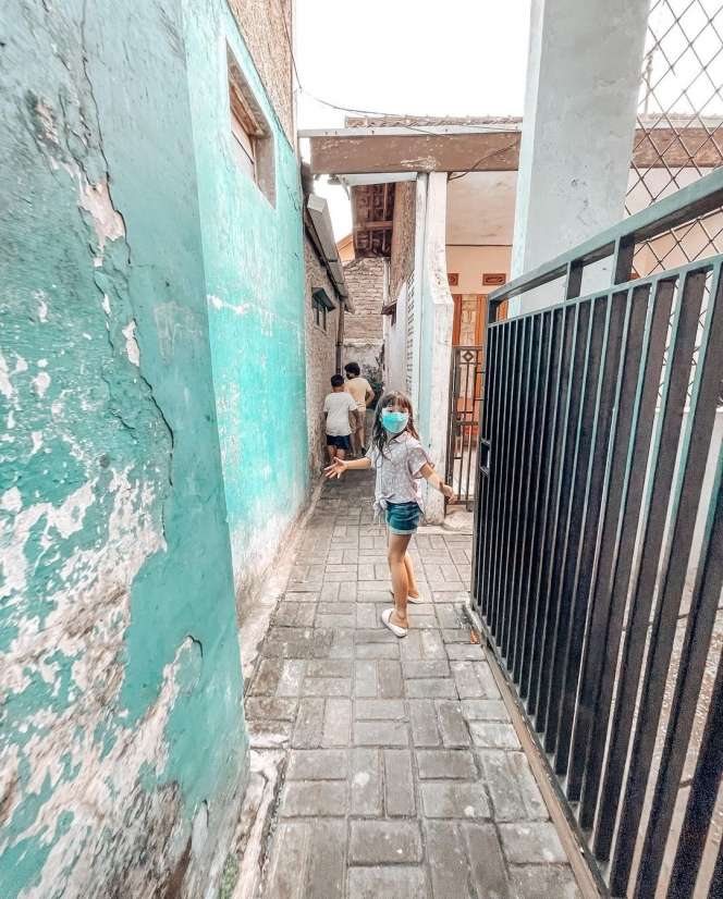10 Potret Rumah Orangtua Gisella Anastasia di Kampung, Bak Bumi Langit dengan Huniannya di Jakarta, Di Gang Sempit!