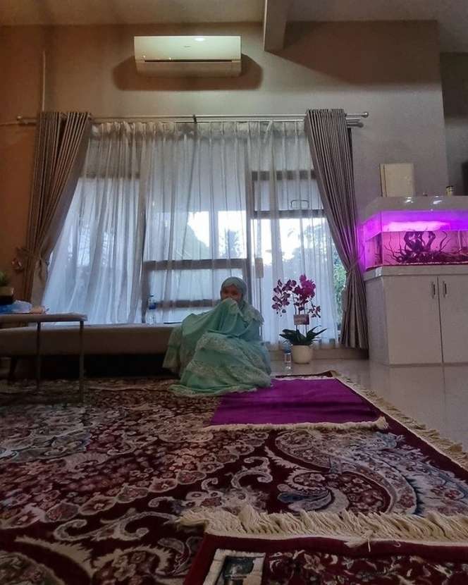 10 Potret Rumah Yusuf Mansur yang Super Mewah, Halaman Belakang The Real Surga Dunia