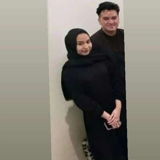 6 Potret Mantan Babysitter Mawar AFI Saat Lebaran, Gayanya Dihujat Seperti Orang Melayat