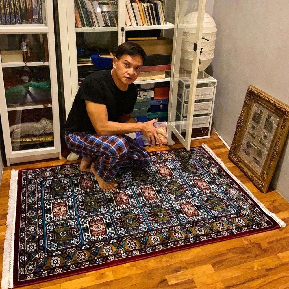 10 Potret Rumah Hedi Yunus ‘Kahitna’ yang Jarang Tersorot, Mewah Banget!