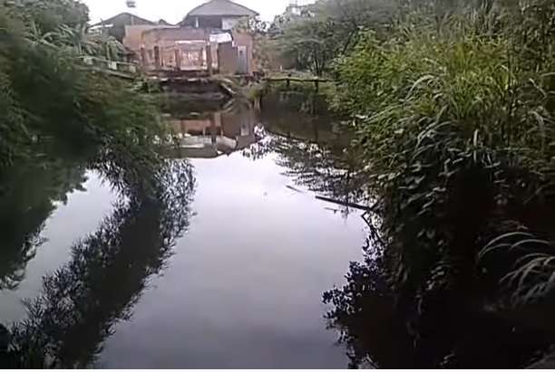 Dulu Jadi Lokasi Syuting, Inilah Penampakan Kampung Artis Cipayung yang Kini Terbengkalai Berubah Jadi Seram!