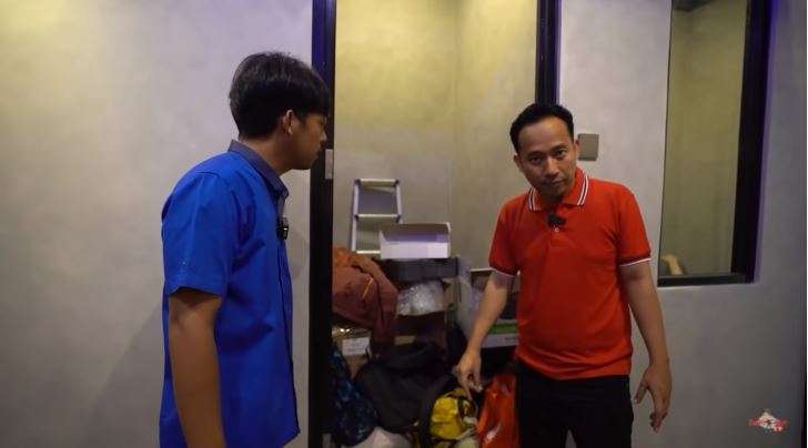 Habiskan Dana Rp1 Miliar, Ini Potret Kantor Denny Cagur, Ada Ruangan Khusus!
