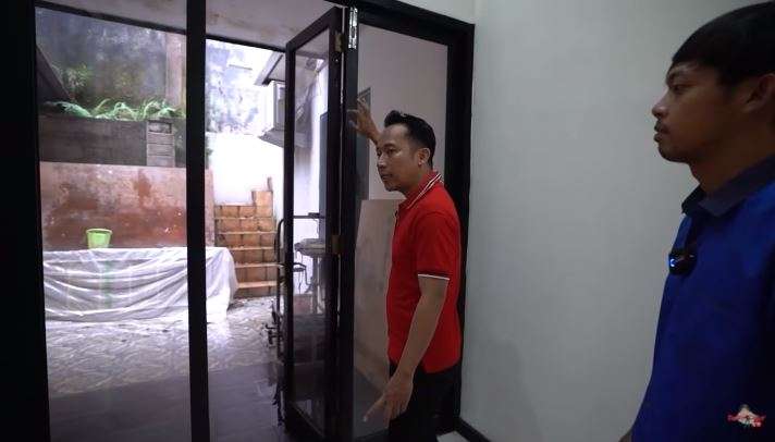 Habiskan Dana Rp1 Miliar, Ini Potret Kantor Denny Cagur, Ada Ruangan Khusus!