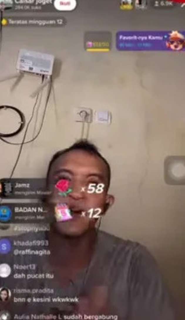 8 Potret Caisar Live TikTok 24 Jam Nonstop, Dituding Pakai Sabu, Langsung Berhenti Saat 'Disapa' BNN
