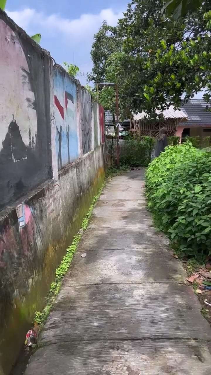 Potret Rumah Masa Kecil Omesh, Akses Jalan Sulit, Masuk Gang Sempit!