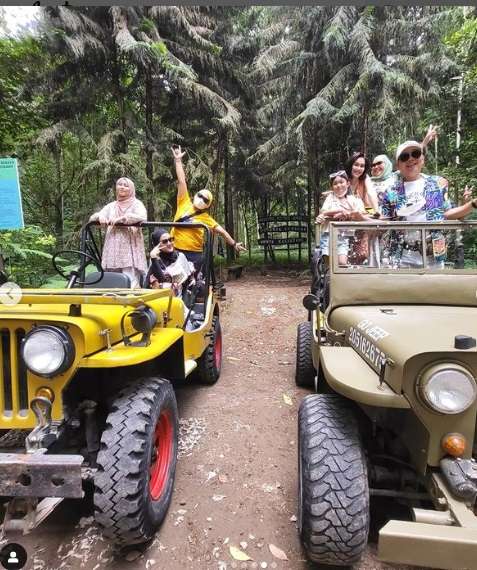 Momen Liburan Ayu Ting Ting Bareng Keluarga di Yogyakarta, Naik Kereta Kelas Sleeper
