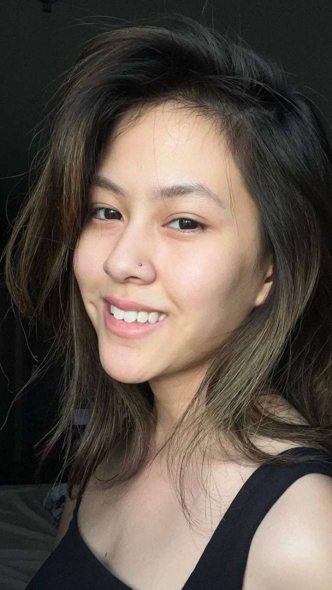 Cantik Natural, 5 Potret Hasyakyla Kakak Adhisty Zara Tampil Polos