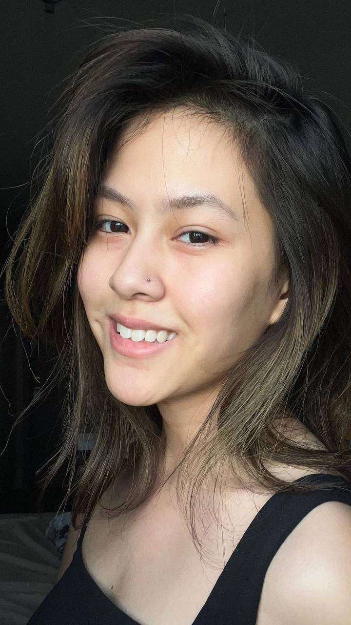 Cantik Natural, 5 Potret Hasyakyla Kakak Adhisty Zara Tampil Polos