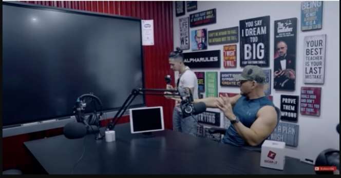 Jadi Content Creator, Ini 7 Potret Studio Seleb yang Super Keren, Isinya Barang Mahal Semua!