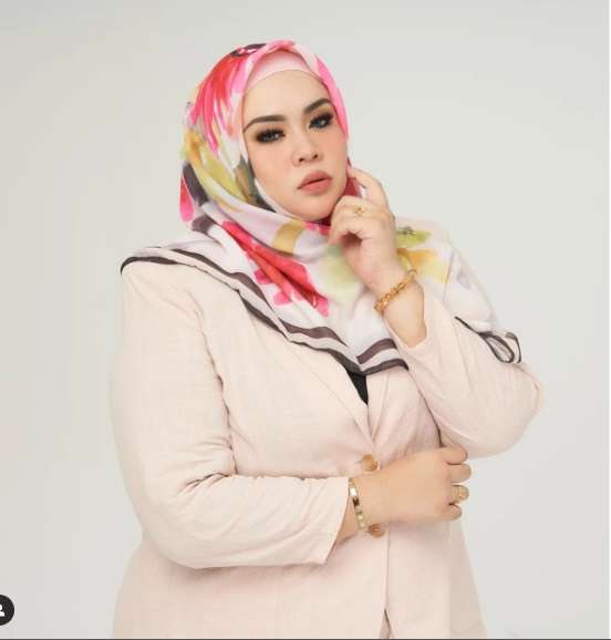 Masih Ingat Vicha Pelawak Indonesia yang Berkarier di Malaysia? Pernah Diselingkuhi Suami, Kini Hidupnya Berubah Drastis!