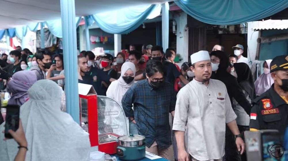 10 Potret Nissa Sabyan Manggung di Hajatan Kampung, Disebut Sepi Job, Auto Heboh!