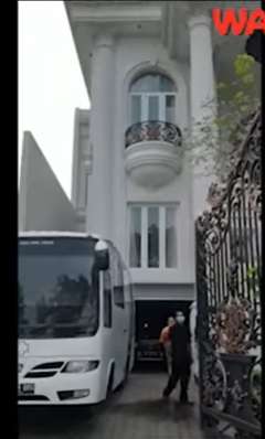 Potret Rumah Megah Konglomerat Jerry Hermawan Lo, Isinya Bikin Melongo!