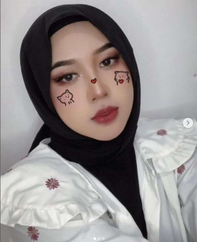7 Potret Karisma Lidia Ajana Anak Papam Tuyul dan Mbak Yul 'Gagal Maning Son', Paras Cantiknya Curi Perhatian!