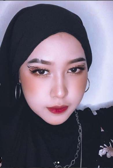 7 Potret Karisma Lidia Ajana Anak Papam Tuyul dan Mbak Yul 'Gagal Maning Son', Paras Cantiknya Curi Perhatian!
