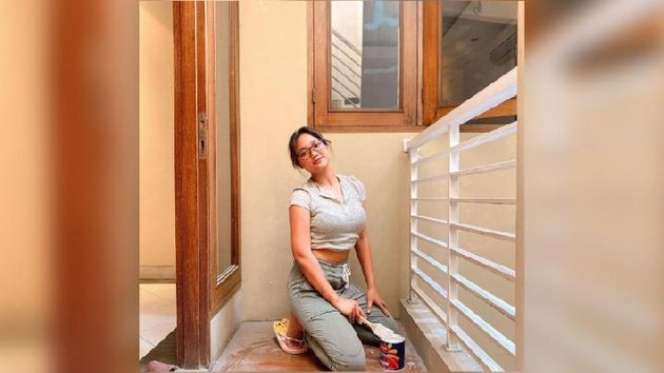 10 Potret Rumah Mewah Marion Jola yang Jarang Tersorot, Konsep Dapurnya ‘Hot’ Banget!