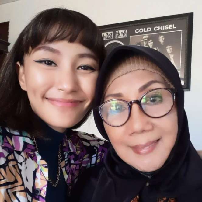 Disegani Badarawuhi, Inilah Wajah Asli Mbah Dok Khodam Nur Dalam Film ‘KKN di Desa Penari’!