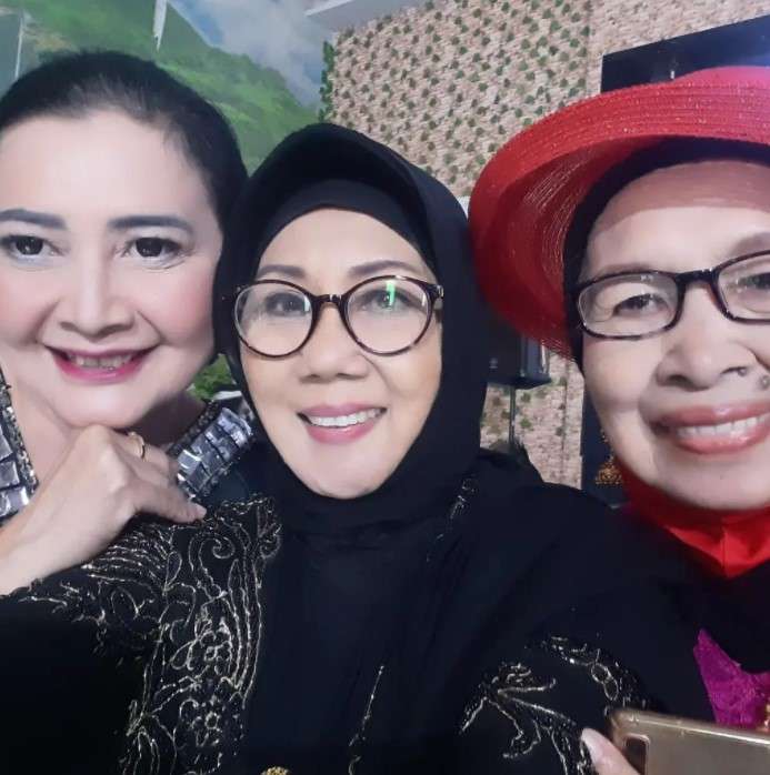 Disegani Badarawuhi, Inilah Wajah Asli Mbah Dok Khodam Nur Dalam Film ‘KKN di Desa Penari’!