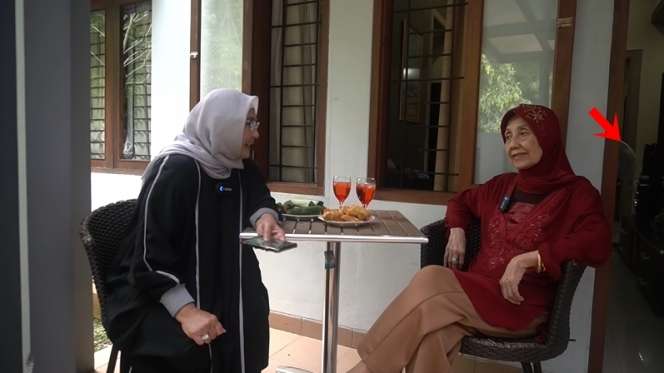 5 Potret Rumah Nani Wijaya yang Jauh dari Kesan Mewah, Dikelilingi Pohon Bambu, Bikin Ngeri!