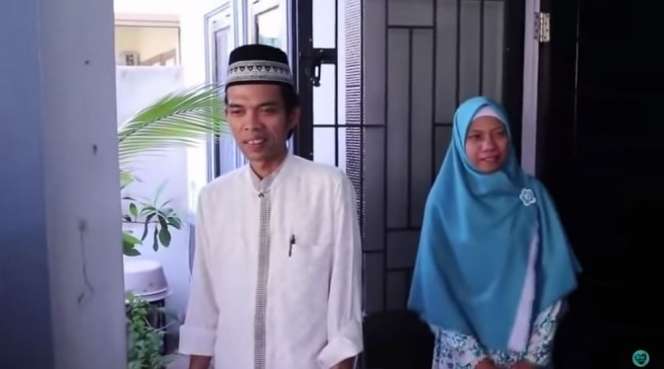 8 Potret Rumah Ustaz Abdul Somad yang Jarang Terekspos, Sangat Sederhana, Perabotan Masih Jadul!