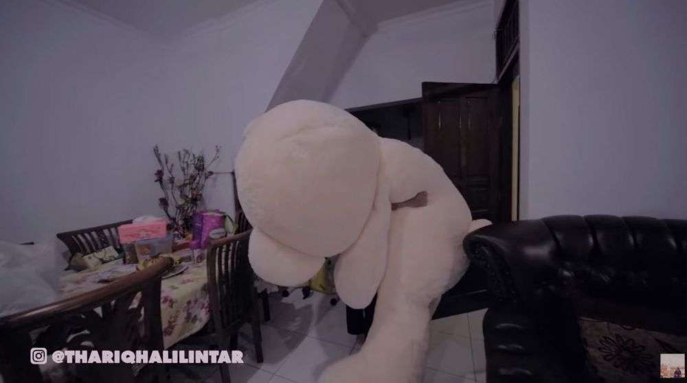 10 Adu Mewah Rumah Fuji VS Chandrika Chika, Beda Jauh Banget, Mana yang Lebih Tajir?