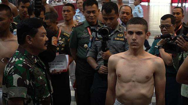 Masih Ingat Enzo Allie, Taruna Akmil Berdarah Prancis yang Dulu Viral? Ini Kabar Terbarunya Usai Jalani Pelatihan!