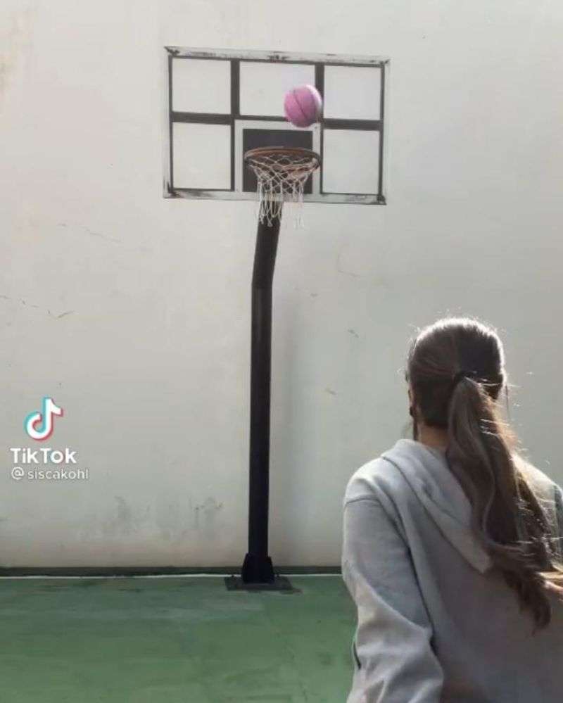10 Adu Mewah Rumah Sisca Kohl VS Jess No Limit, Beda Banget, Bak Bumi dan Langit!