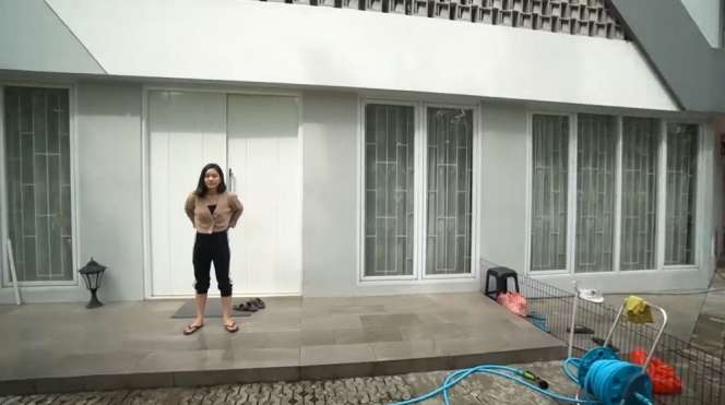 10 Adu Mewah Rumah Sisca Kohl VS Jess No Limit, Beda Banget, Bak Bumi dan Langit!