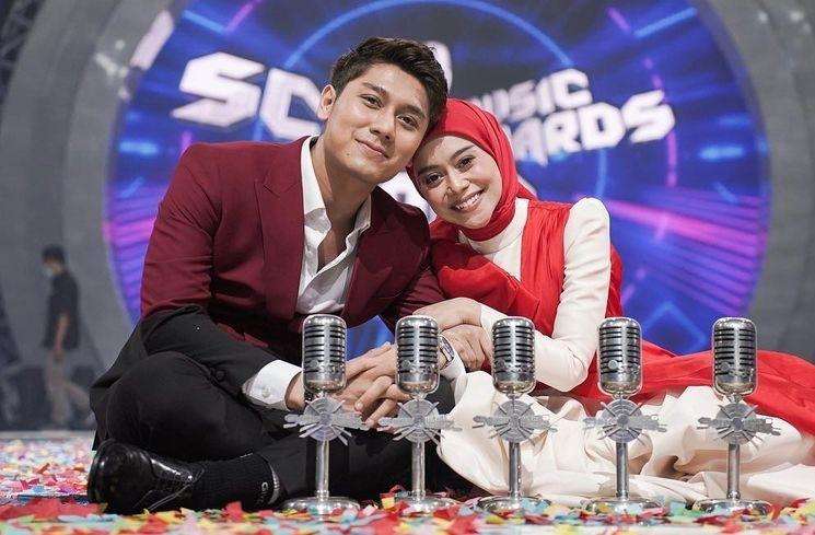 10 Pekerjaan Suami Pedangdut yang Jarang Tersorot, Adam Suseno Dikira Pengangguran Ternyata Bukan Orang Sembarangan!