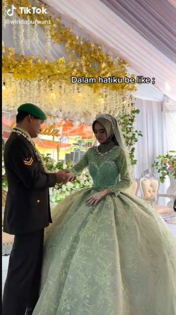 Viral Pernikahan Pasangan Beda Usia, Suami Sudah Jadi Tentara Saat Istri Masih Kelas 5 SD!