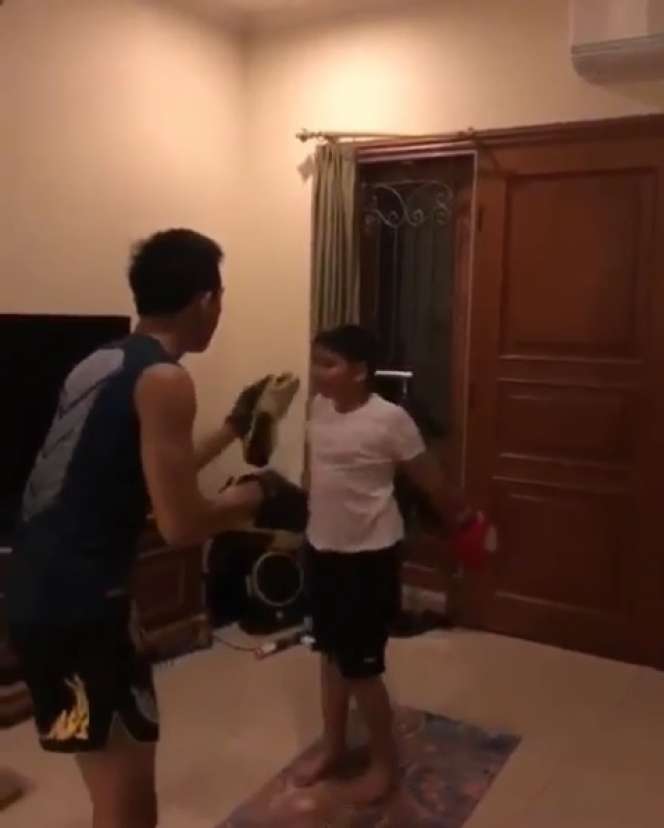 Rela Dimadu Pengacara Tajir, Intip Rumah Mewah Cut Keke Bak Istana 