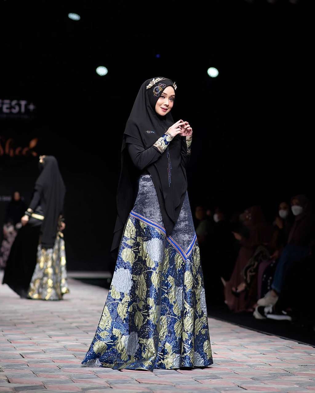Ingat Terry Putri Presenter Bola? Dulu Menderita Nangis Tiap Malam, Kini Hidup Bak di Atas Awan, Lihat 7 Potretnya