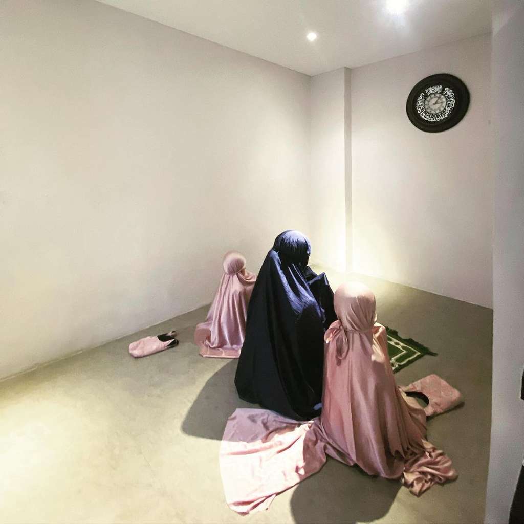 Potret Cafe Milik Desta dan Natasha Rizky, Mengusung Konsep Industrial