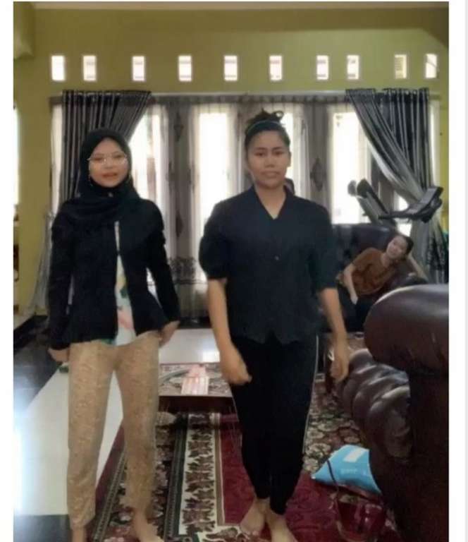 10 Adu Mewah Rumah Evi Masamba VS Aty Kodong, Tak Pernah Akur, Mana yang Lebih Tajir?
