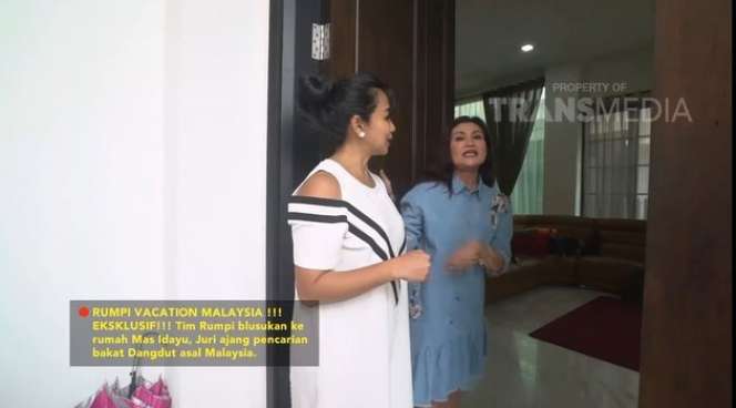 8 Potret Mewahnya Rumah Pedangdut Masidayu di Malaysia yang Jarang Tersorot, Ada Lift Pribadi!