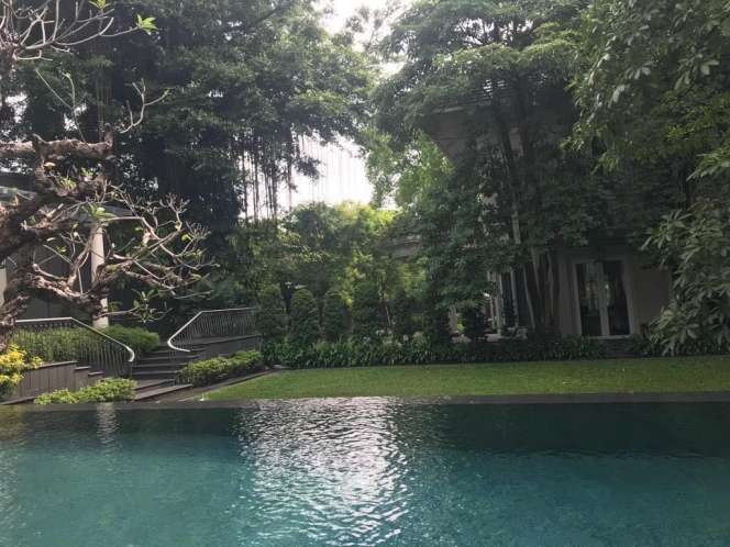 8 Potret Rumah Konglomerat Jusuf Hamka, Kolam Renang di Tengah Hutan, Super Mewah!