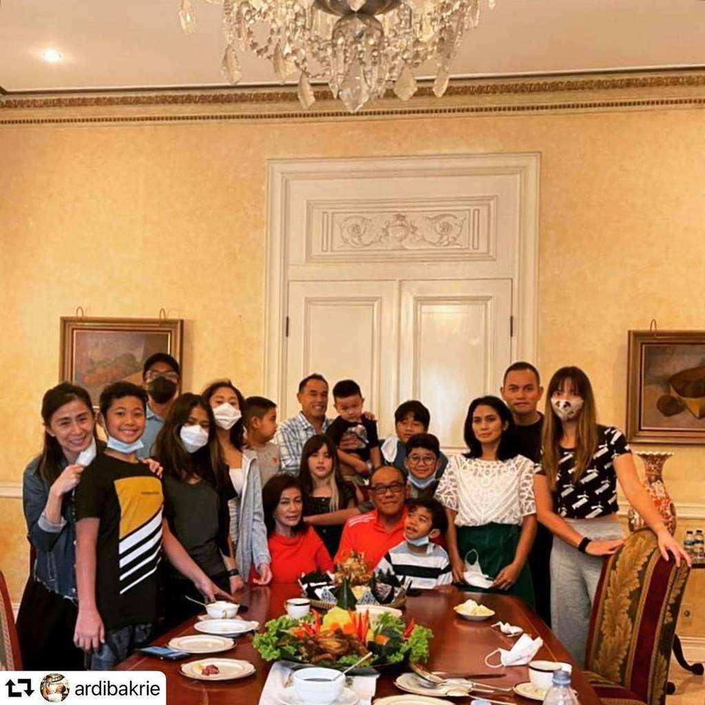 10 Potret Rumah Aburizal Bakrie yang Jarang Tersorot, Mewahnya Bak Istana Gedung Putih di Amerika