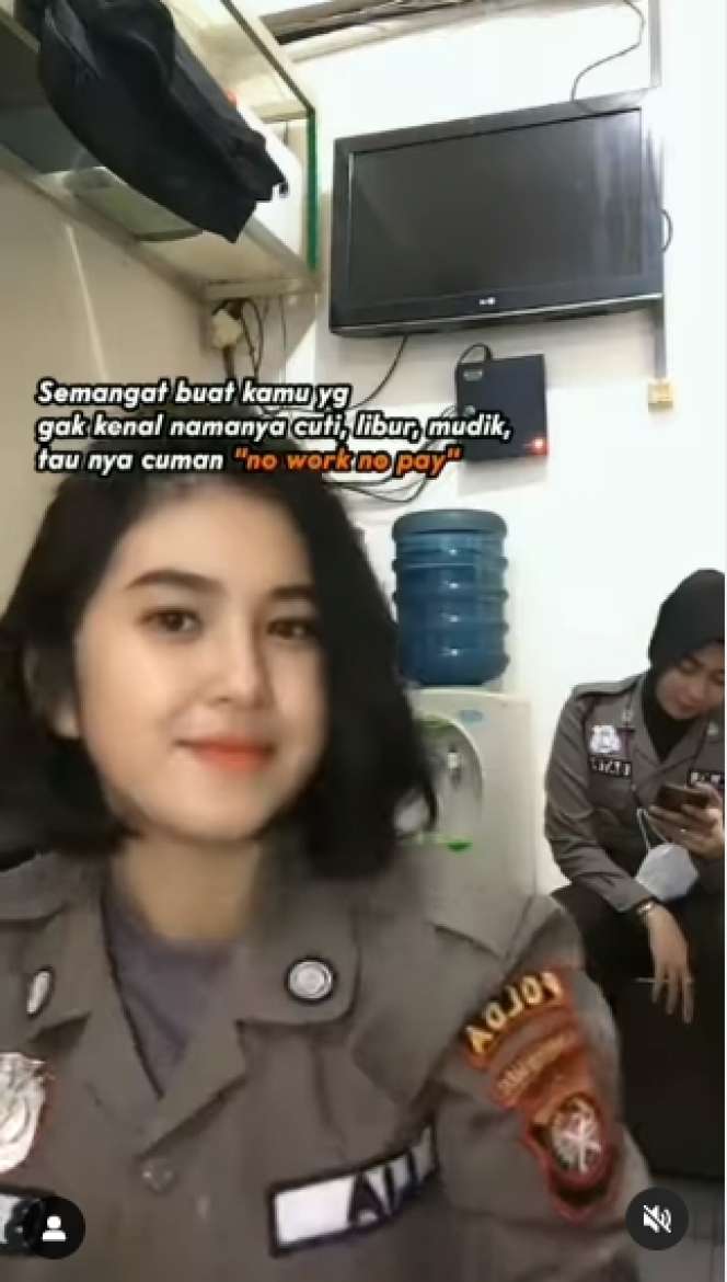 Saingi Polwan, Intip 8 Potret Satpam Cantik Lagi Berkumpul, Warga Auto Pengen Digrebek!