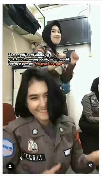 Saingi Polwan, Intip 8 Potret Satpam Cantik Lagi Berkumpul, Warga Auto Pengen Digrebek!